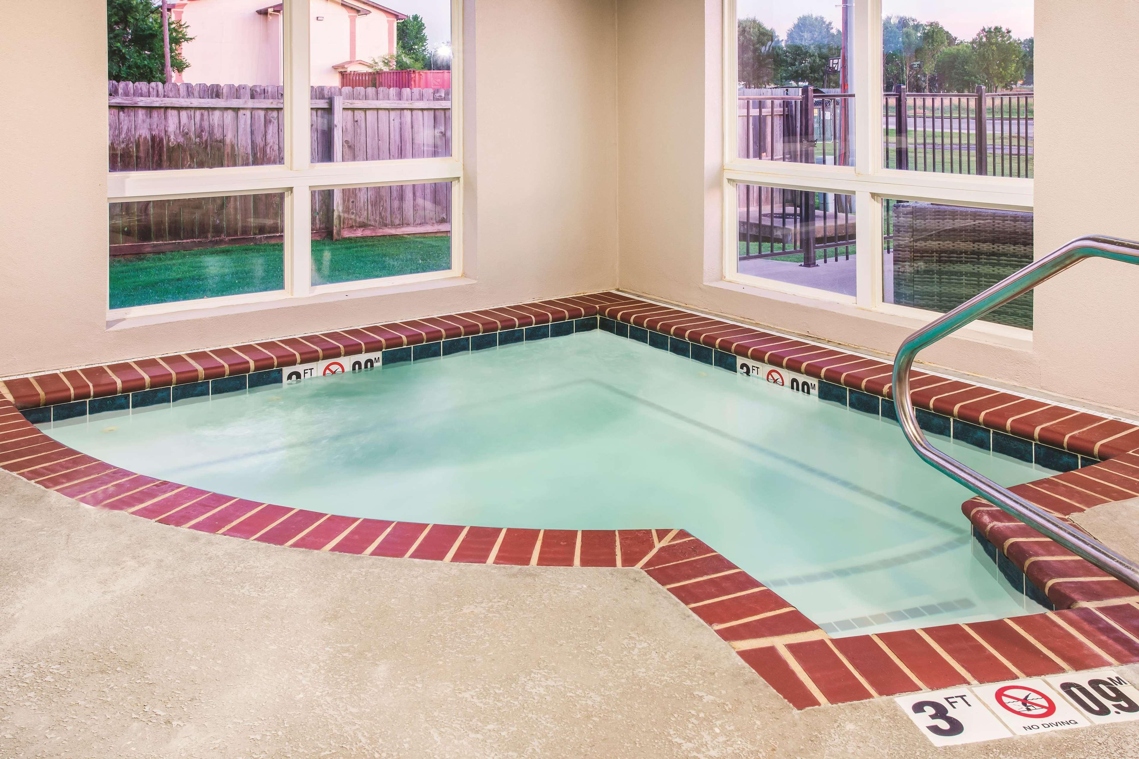 La Quinta By Wyndham Russellville Buitenkant foto